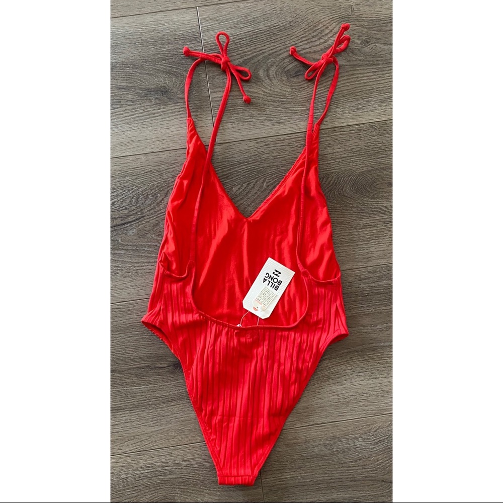 Billabong Red Sunny Rib Ribbed One Piece Size XL - Picture 7 of 7